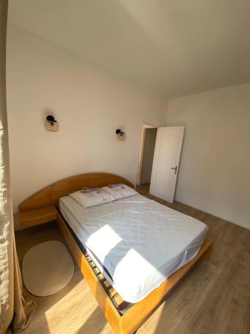Corte Magnifique T2 45M2 Neuf 5 Personnes Place St Marcel Hyper Centre Wifi Lave Linge Tv Eksteriør bilde